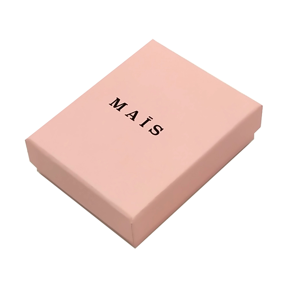 Уникальная розовая маленькая серьга в подарочной упаковке от производителя