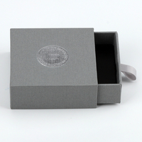 Индивидуальная упаковка бумажной коробки для мужских ювелирных изделий Персонализация 